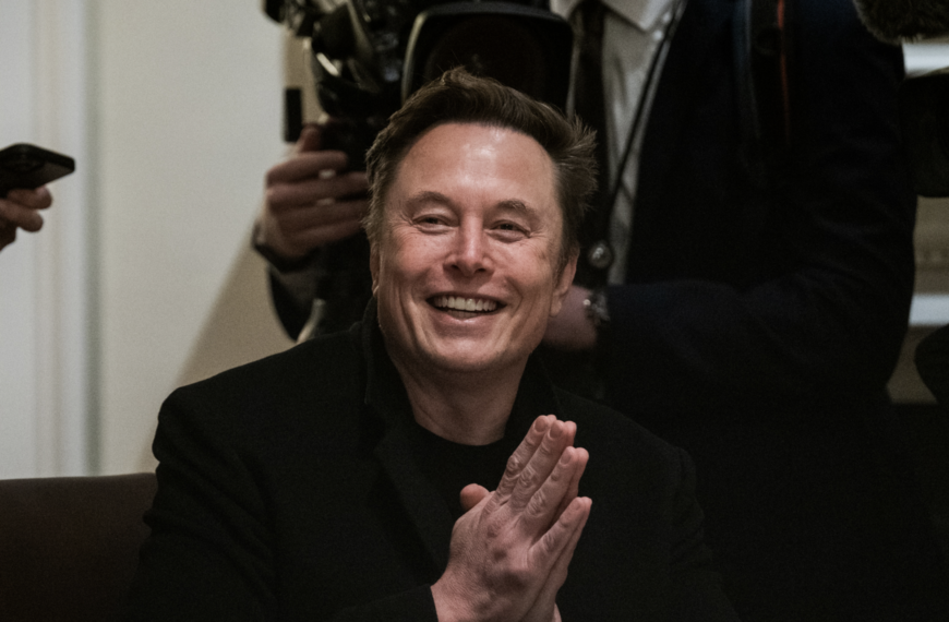 Netherlands Becomes First European Country to Approve Tesla’s Full Self-Driving