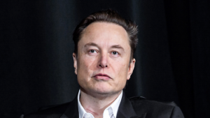 "AI and Robotics Will Mean Everyone Can Have a Penthouse If They Want," Elon Musk Says While Advocating Universal High Income