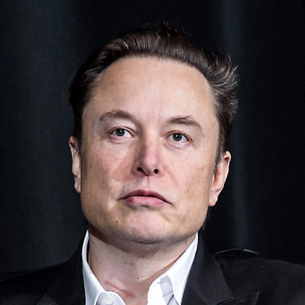 "AI and Robotics Will Mean Everyone Can Have a Penthouse If They Want," Elon Musk Says While Advocating Universal High Income