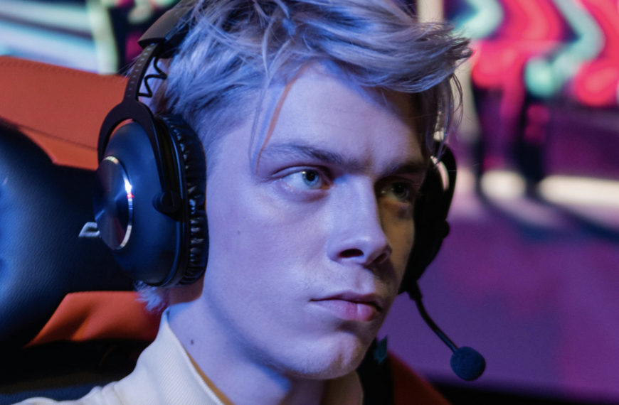 Transportation Department Targets Gamers to Address Air Traffic Controller Shortage