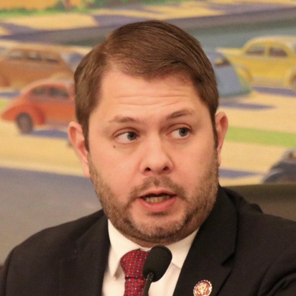 “We Need to Pass My Bill to Make Surveillance Pricing Illegal,” Sen. Ruben Gallego Pushes One Fair Price Act