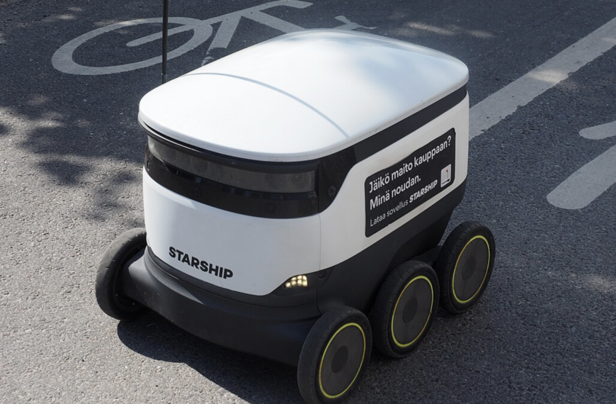 Autonomous Delivery Services Enter Wider Commercial Use