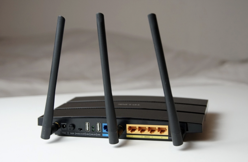 FCC Bans New Foreign-Made Consumer Wi-Fi Routers, Citing National Security Risks