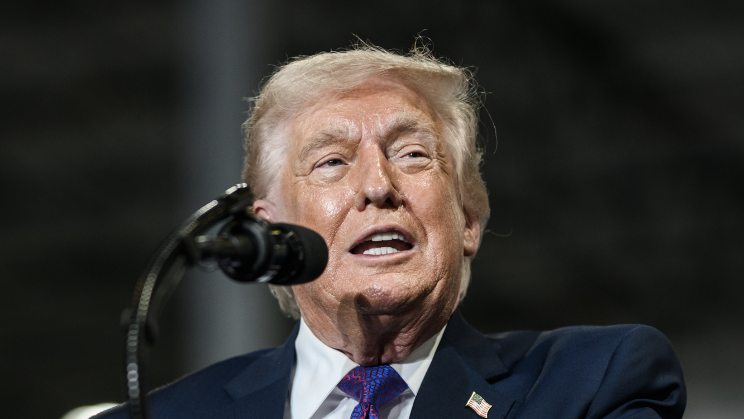 “Next Step, Mars!” Trump Says Mars Is Next After Congratulating Crew of Artemis II After Their Trip Around the Moon