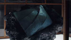 World’s First T-Rex Leather Luxury Handbag Unveiled – A Biotechnology-Engineered Luxury Product Designed by Enfin Levé